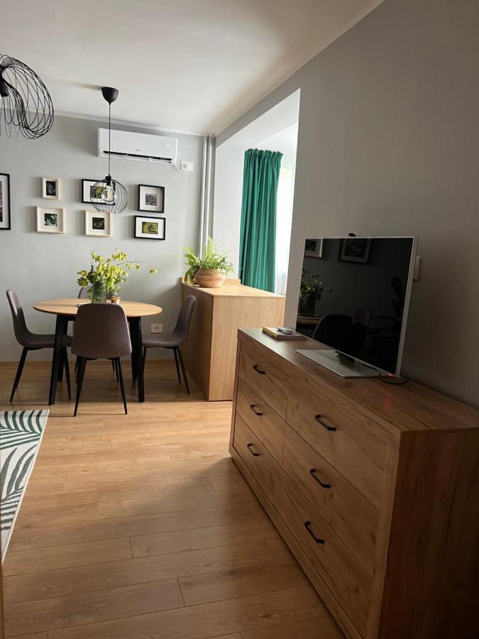 Riverside Jungle Green Apartment Nagyvárad Kültér fotó